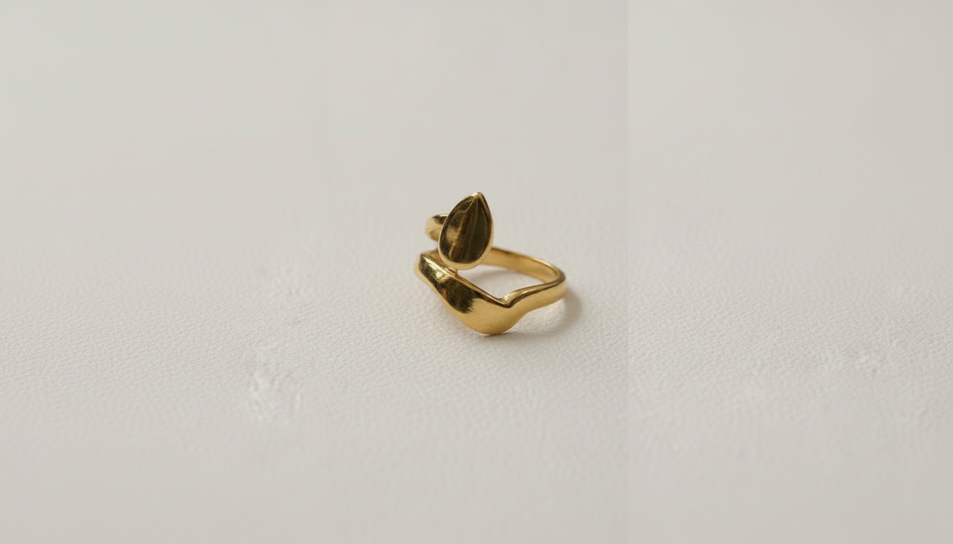 Sculpted Leaf Ring